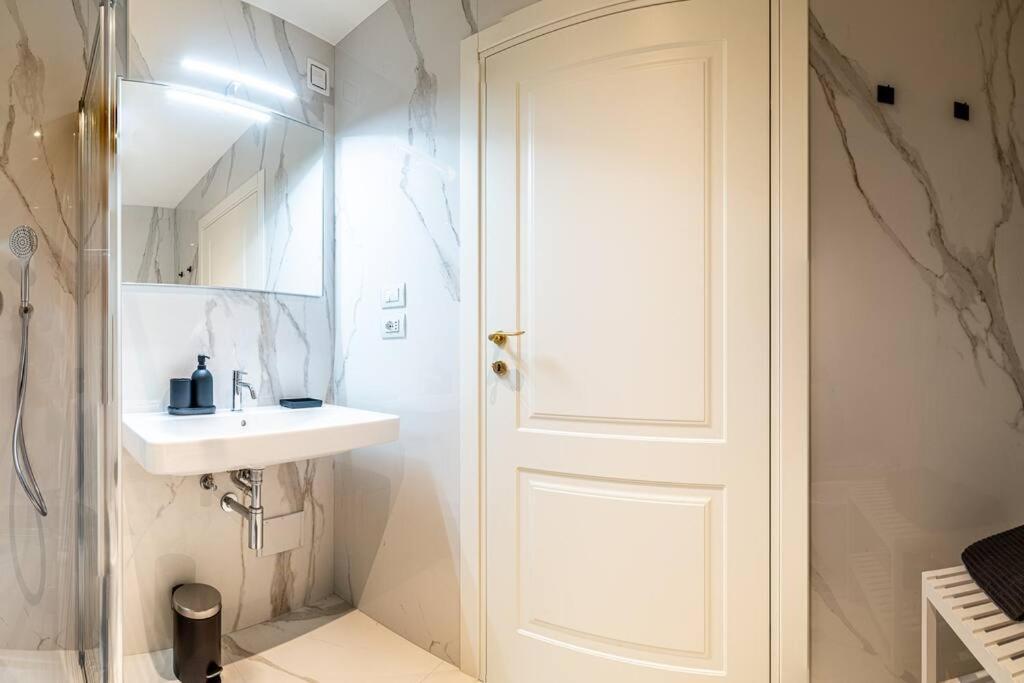 Classy & Quiet - Beautiful In Cannaregio Apartamento *